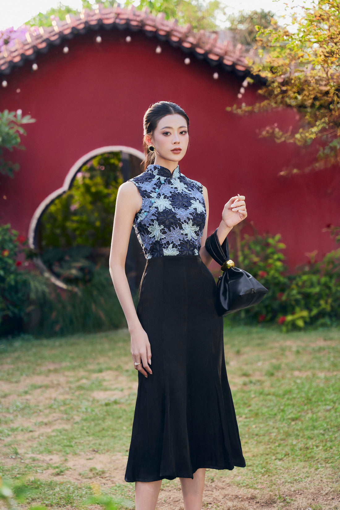 Iris Mermaid Lace Dress