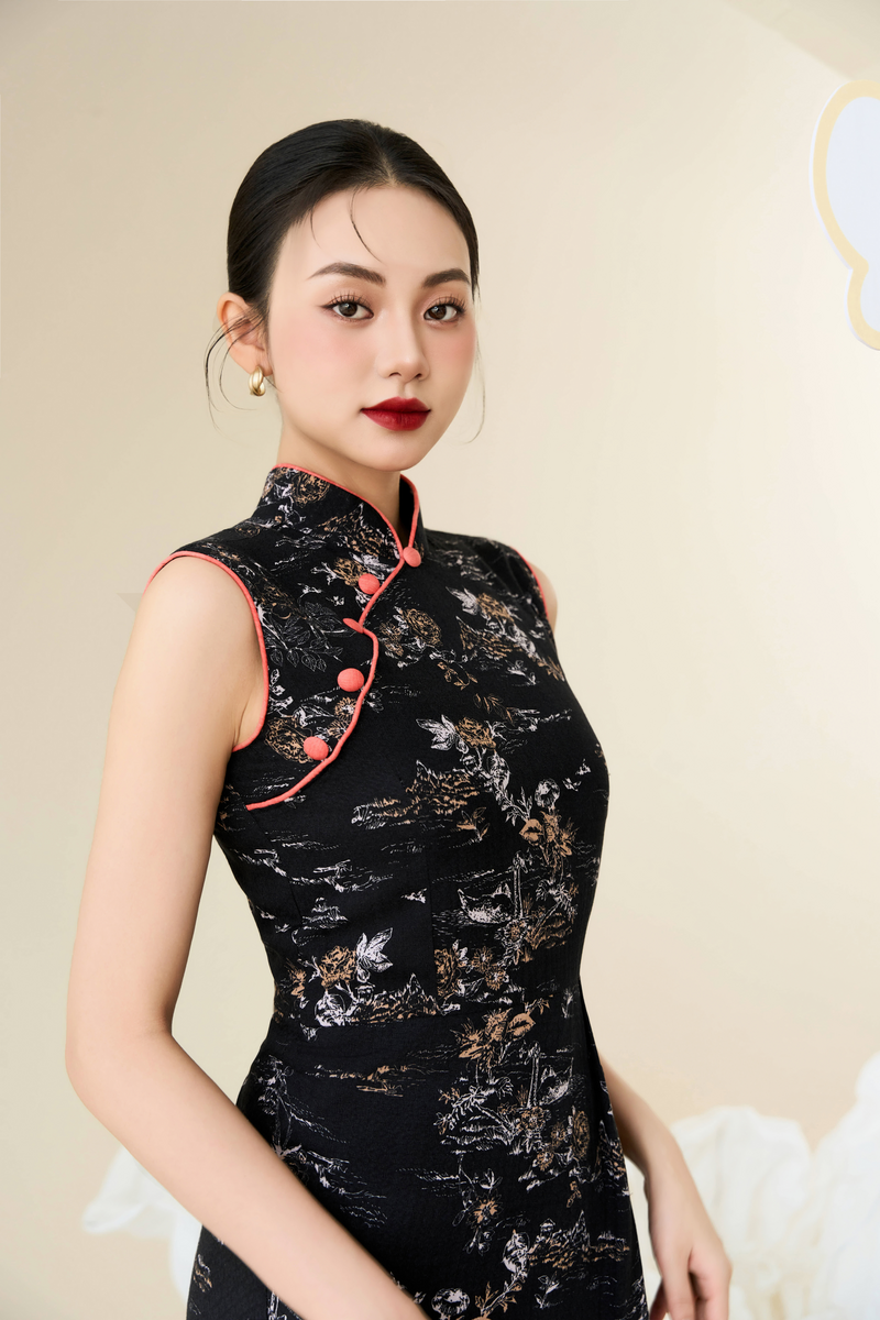 Yuna Wrap Midi Black Dress