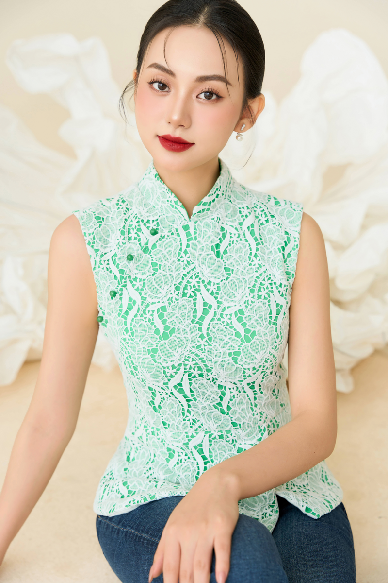 Ash Lace Peplum