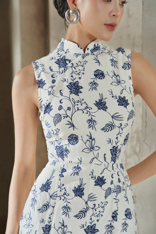 Airi Batik Dress in B&W Joli Pretty