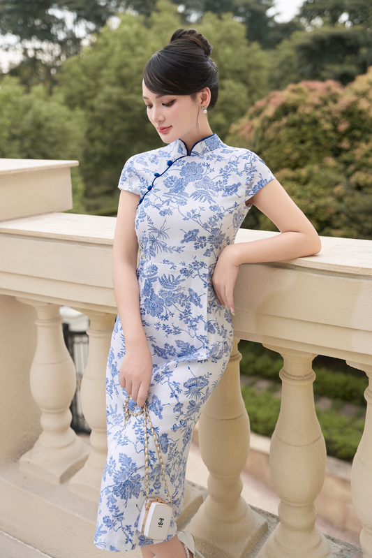 A-line Dress in Porcelain